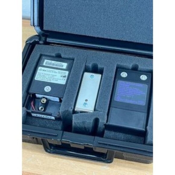 Ion Systems Electrostatic Fieldmeter Model 775 w/ 775C Charger - Picture 12 of 15